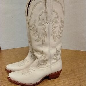 Tecovas Cream Heeled Western Boots